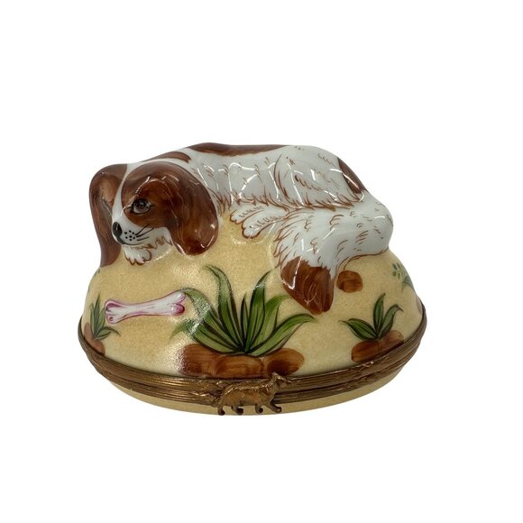 Limoges Other - Limoges Peint Main Ceramic Dog Trinket Box Bronze Hinges Decorative Details